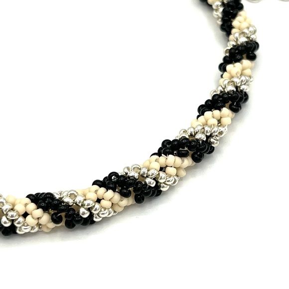 HAND CRAFTED Rope Style Necklace Spiral Black Cream and Silver - Picture 6 of 6